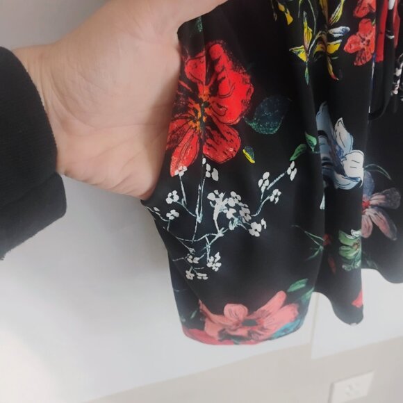 Kaileigh Black Floral Faux Wrap Dress 3/4 Sleeve Tie Waist S - Picture 3 of 6